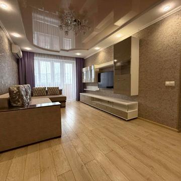 Продам 4х комнатную квартиру с мебелью и авторским ремонтом