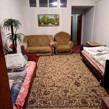 2 кімнатну квартиру в центрі