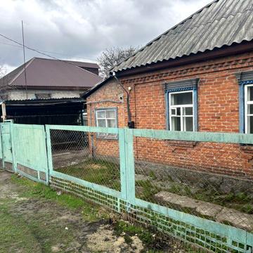 Продам будинок, крюків, р-н зупинки Кіровоградської