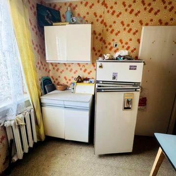 Продам 2к квартиру метро армейская!