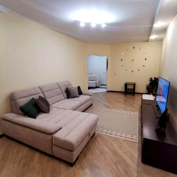 Простора квартира в самому центрі Рівного