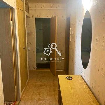 Продаж 3к Квартира Космонавтів вулиця