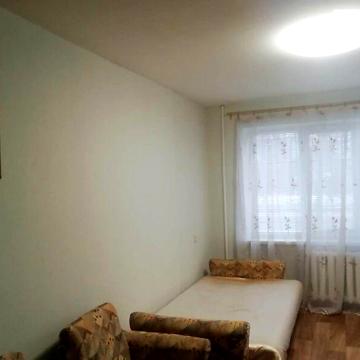 Довгострокова оренда 2к Квартира Набережна Перемоги вулиця