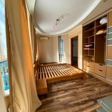 Люстдорфська дорога вул., 140/1