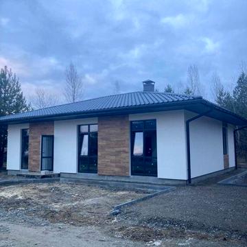Будинок - навколо якого відкриваються чудові краєвиди міста.