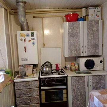 Продається півдома з гаражом на Зеленому