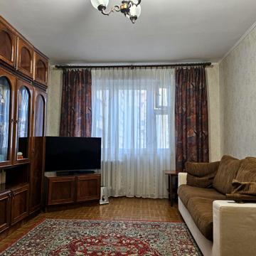 Вишняківська вул., 5а