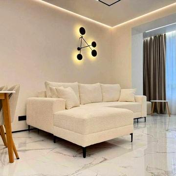 Стильна укомплектована 2кім біля міського Озера, велика площа!