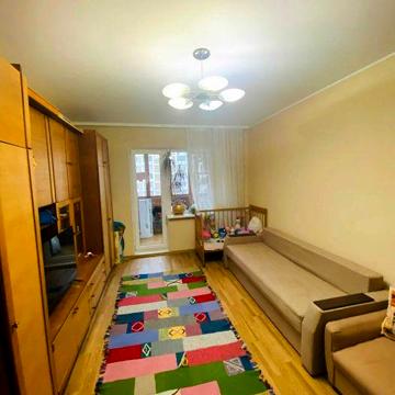 Продам 2К квартиру Григоренка Ахматової Ревуцького Позняки