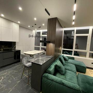 ЖК Кристалл 3к.квартиру 85 м.кв, подземный паркинг 160000$ ЖК Кристалл