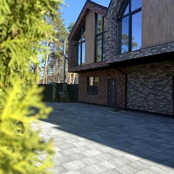 Таунхаус в центрі Ірпеня. Акційна ціна. Поряд парк Незнайки