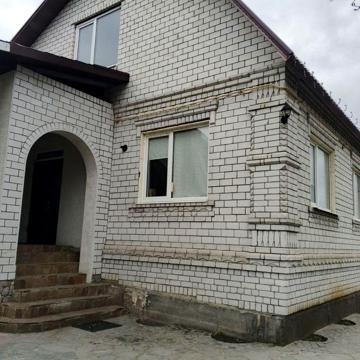Продаю шикарный дом возле соснового бора г.Мерефа всё рядом.