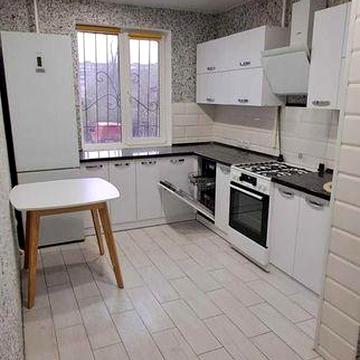 Продаж 3-х кімнатної квартири. Мікрорайон Сонячний