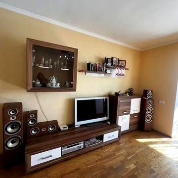 Продаж  квартири. Біля лікарні і Парку.