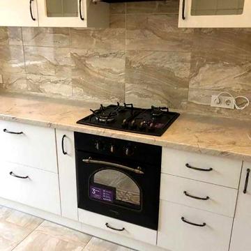 Продам 2-к квартиру Центр, ул.Черепановых. ЖК Уютный дворик