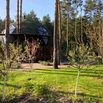 Купольний еко будинок, в єлітному містечку