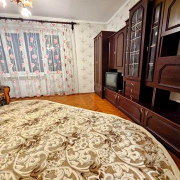 Продам 3кім квартиру у новому будинку, вул Паркова 2а