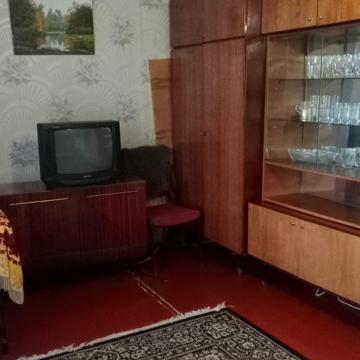 Українська вул., 122