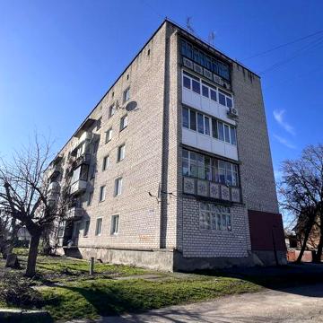 Продам 1-но кімнатну квартиру.