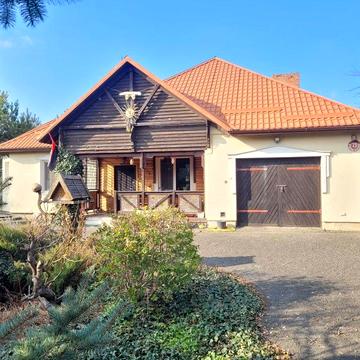 ТЕРМІНОВИЙ ПРОДАЖ! Вул. Рівненська , 1пов. 170м2, 24сот.Євро.,меблі!