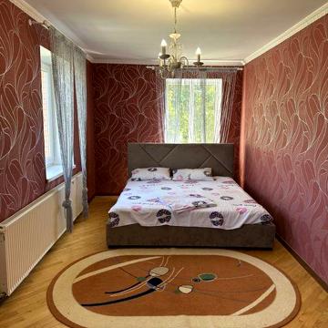 Оренда будинку в Калинівці, три кімнати