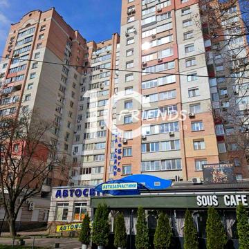 Продається 2-кімнатна квартира у центрі міста Бровари ЖК Незалежності,17
