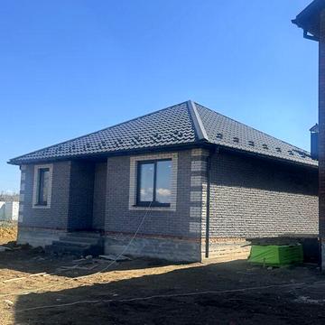 Продаж 3к Дім Лучанська вулиця