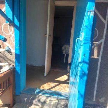 Продається дача, в  Місті Звягель
на  Ветеранах недалеко, від Болга