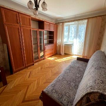 Деревянка вул., 4