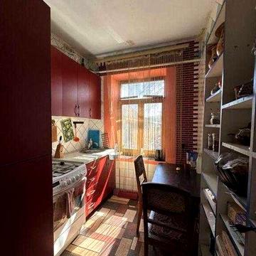 У продажу окремий будинок в районі Макдональдса