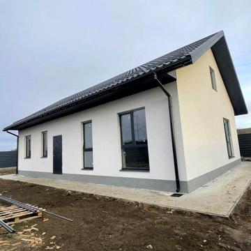 Продам будинок у Шкарівці . Новобудова