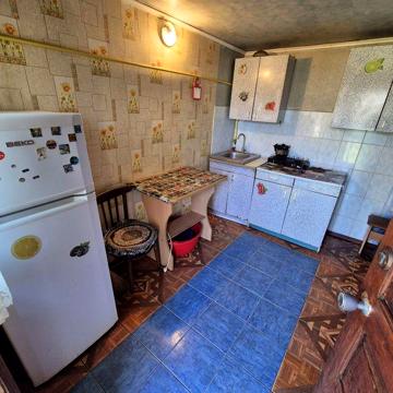 1 Кім.Будинок(Флігель).В Центрі.