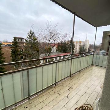 продажа 4К ЦЕНТР (ул. Чернышевская,96) охрана, жилое сост. ТОРГ!