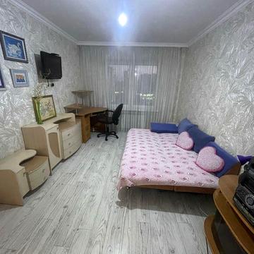 Велика 1к 50м2 пр.Григоренко 12 метро Позняки новобудова Дарницький