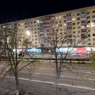 Квартира від власника Печерськ 2х б., Лесі Українки 17/19