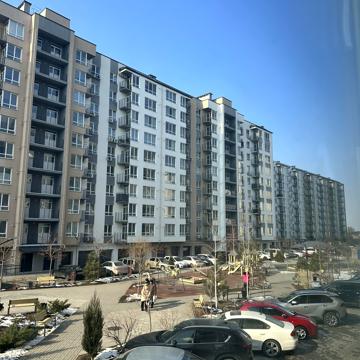 Сімейна вул., 6