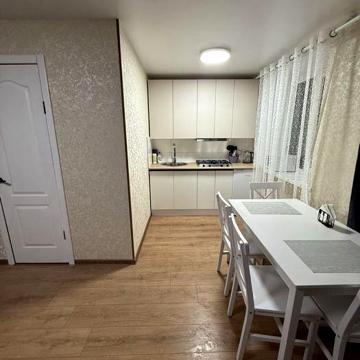 Продам трёхкомнатную квартиру с ремонтом в центре или обменяю на 1-2кв