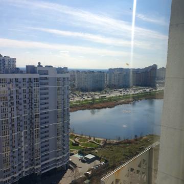 Ревуцького вул., 40-Б
