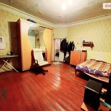 Продаж 3к Квартира Ніжинська вулиця