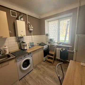 Продаж 1к Квартира Миру вулиця