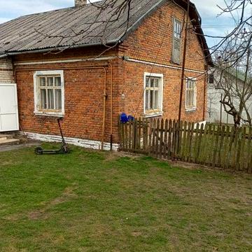 Продам будинок ..