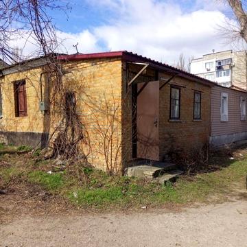 Продам часть дома на Школьном.