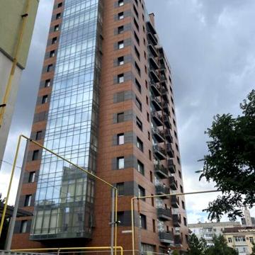 Довгострокова оренда 4к Квартира Єфремова Сергія вулиця