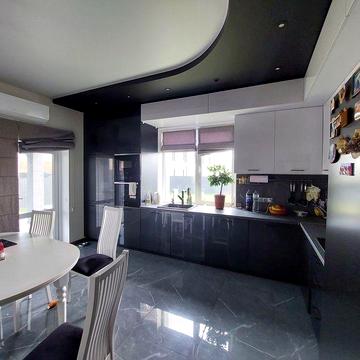 Продам Будинок під Києвом.