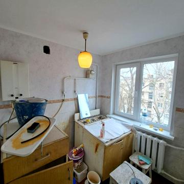 вул. Олега Бондаренка (28 Армії), 8