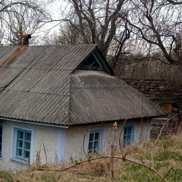 Продається будинок для переселенців з дітьми шкільного віку