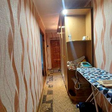 Продам 3-кімнатну квартиру. Пр-т Незалежності,283.