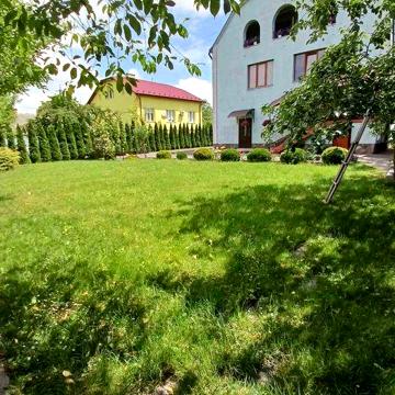 Комфортний будинок з ремонтом  в  м.Самбір..