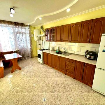 Продаж 3-кім. квартири. вул. Зелена-Жасминова-Новобудова Карпатбуд ЖК Карпатбуд