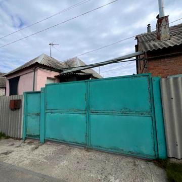 Продам часть дома Малая Даниловка с гаражом